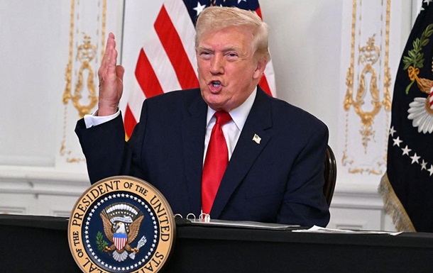 Трамп планирует  навсегда  остановить миграцию из всех стран третьего мира