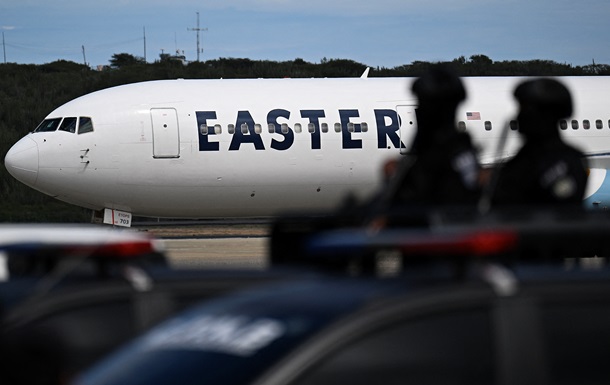 У Венесуелі відреагували на заяву Трампа про закриття неба