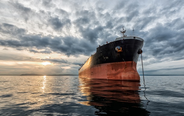 Взорвался третий танкер, перевозивший  нефть Росии