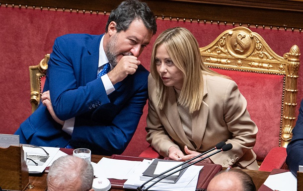 Италия медлит с продлением военной помощи Украине - СМИ