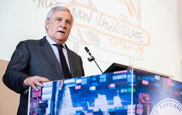 В Італії вважають купівлю зброї США для України  завчасною 