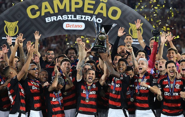 Бразильский гранд досрочно завоевал титул и четвертый трофей в сезоне
