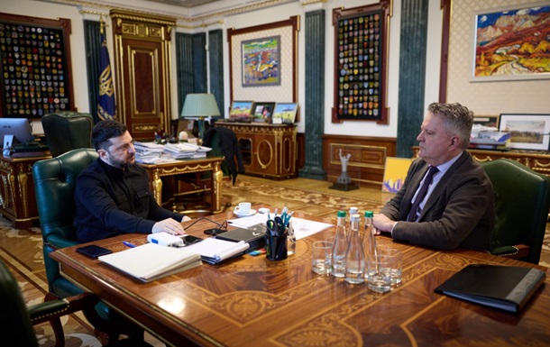 Киев будет укреплять работу с партнерами - Зеленский