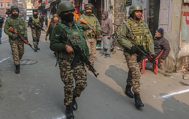 Пакистан и Афганистан на границе открыли огонь