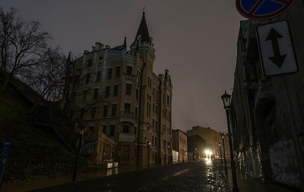 Названы сроки восстановления энергосистемы Украины