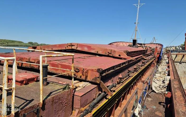 АРМА с третьей попытки нашло покупателя на арестованный сухогруз