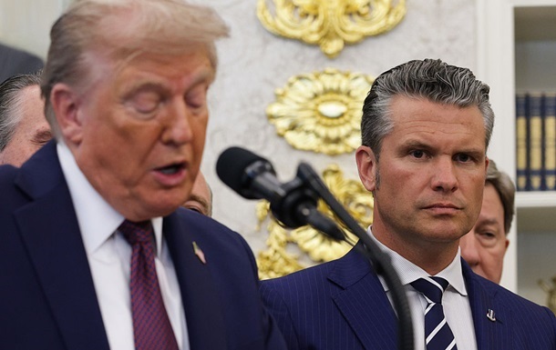 Трамп поддержал Хэгсета в скандале с уничтожением лодки