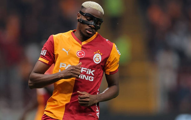 Форвард Галатасарая близький до рекорду Левандовські