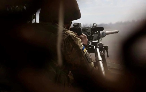 ЗСУ відбивають механізований штурм росіян на Покровськ