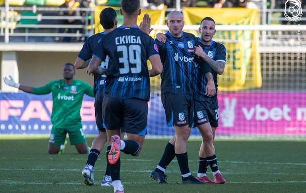 Чорноморець забанили на трансфери: жодного переходу гравців на півтора року