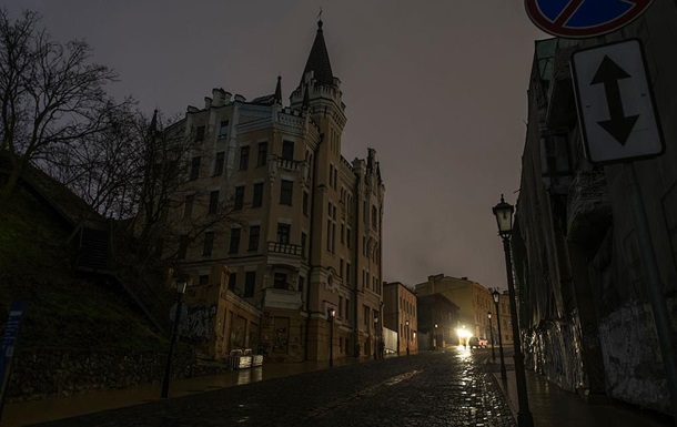 В Украине продлили действие графиков отключений