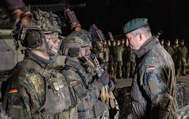 Німеччина перекидає свої війська в Польщу