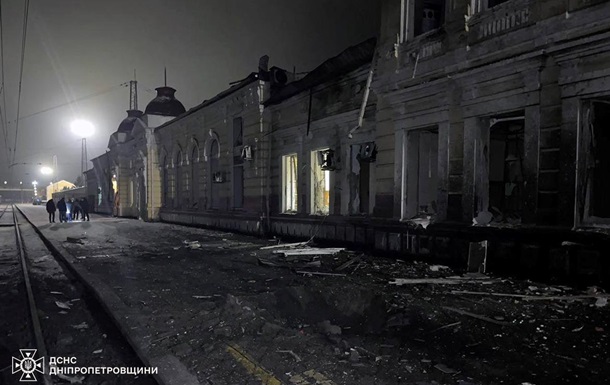 Укрзалізниця попередила про затримку низки поїздів
