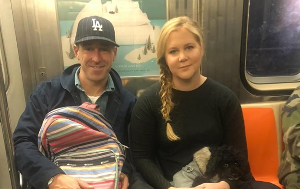 Емі Шумер розлучається з чоловіком після семи років шлюбу