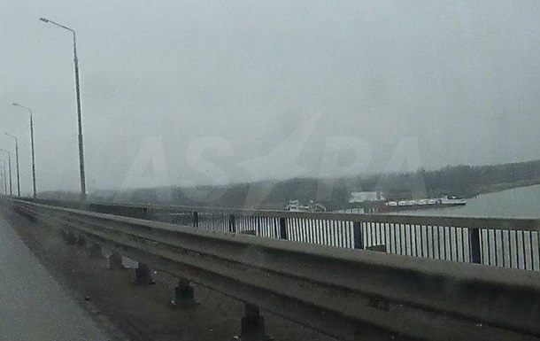 В Ростове начал тонуть атакованный дронами  теневой  танкер РФ - СМИ