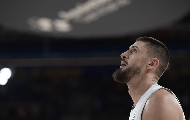 Алексей Лень в Евролиге за Реал сыграл немного, но точно