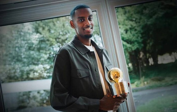 Шведи нагородили Александра Ісака Золотим м ячем