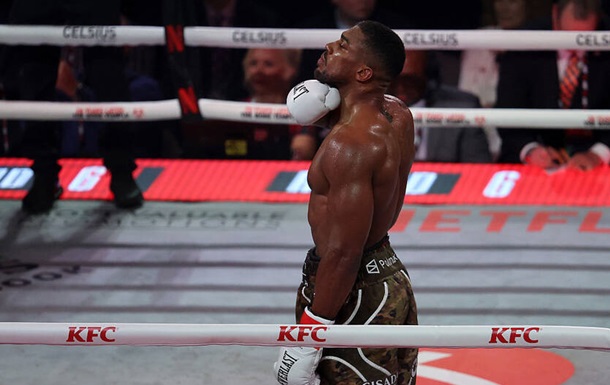 После триумфа над Полом Джошуа обратился к Фьюри