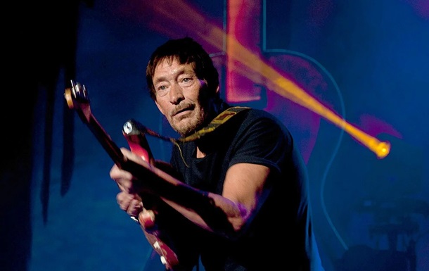 Автор рождественского хита: умер британский музыкант Крис Ри