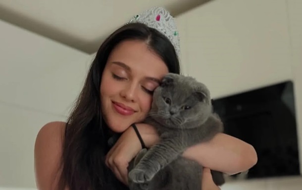 Украинка рассказала, как зарабатывает ее кот