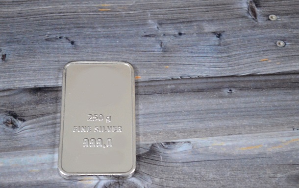 Серебро достигло нового максимума в $80