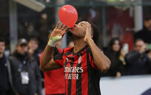 Фенербахче готов выложить солидную сумму за нападающего Милана