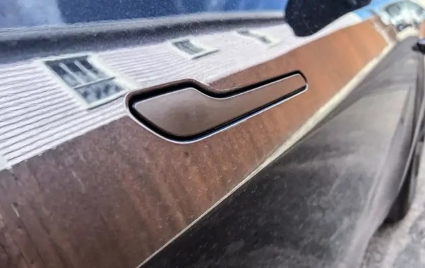 Китай запретит выдвижные дверные ручки на автомобилях