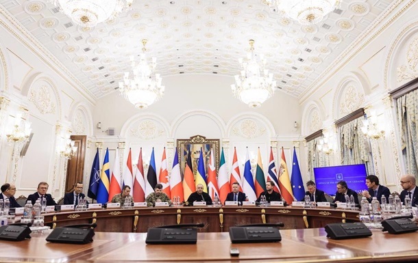 Підсумки 03.01: Пакет економзростання і нові посади