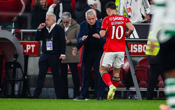 Моурінью назвав дії Судакова на полі такими, що не витримують критики