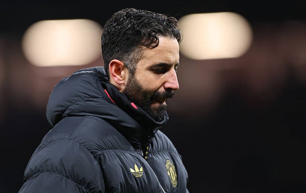 Манчестер Юнайтед звільнив головного тренера