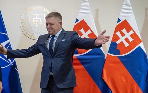 Фицо допустил участие Словакии в мониторинге мирного соглашения в Украине