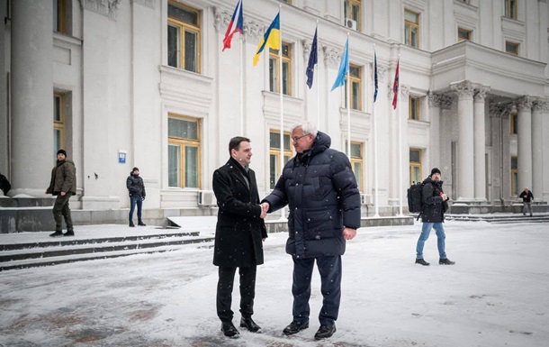 Чехия подтвердила неизменность поддержки Украины