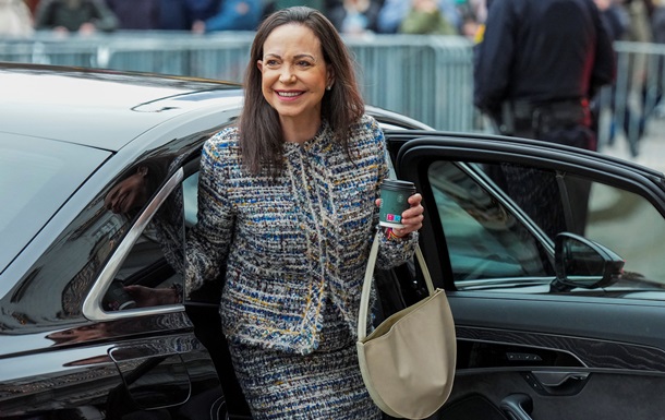 СМИ: Вицепрезидентка и оппозиционерка Венесуэлы борются за поддержку Трампа