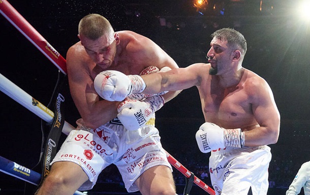 Кабайел быстро нокаутировал Кныбу и завершил бой досрочно