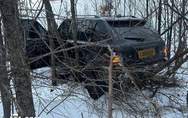 Автомобиль с уклонистами сбил пограничника, пытаясь попасть в Румынию