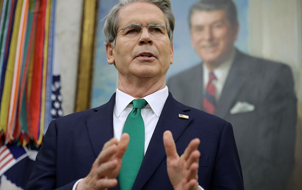 США могут частично снять санкции с Венесуэлы - СМИ