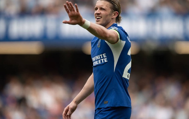 Тоттенхэм внезапно увел игрока у конкурента по АПЛ