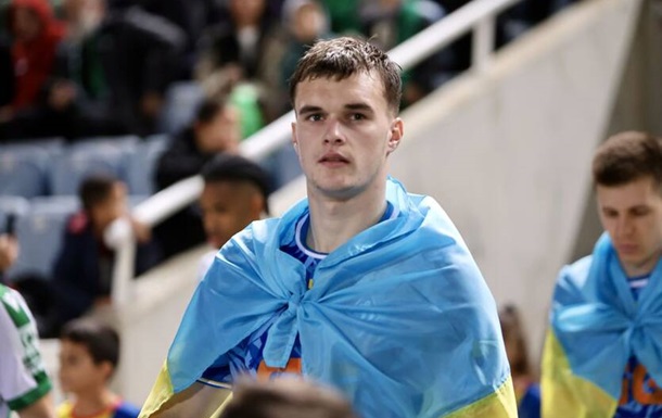 Динамо продлило контракт с перспективным защитником