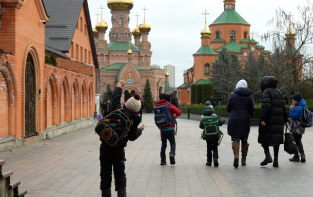 Подпольная школа УПЦ: настоятель монастыря выехал из Украины - СМИ