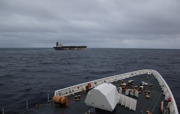 США готовятся захватить десятки танкеров - СМИ