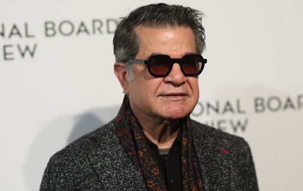 Джафар Панахи призвал мир поддержать иранцев на фоне протестов