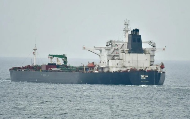 Германия не пустила российский  танкер-зомби  в Балтийское море