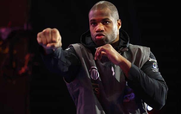 Френк Воррен прагне організувати для Джошуа бій із Чжаном Чжілеєм