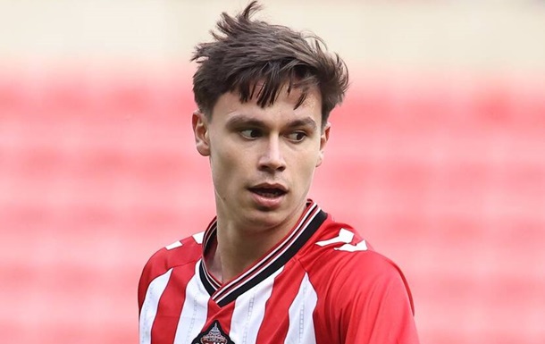 Тутеров в первом матче сразу забил гол