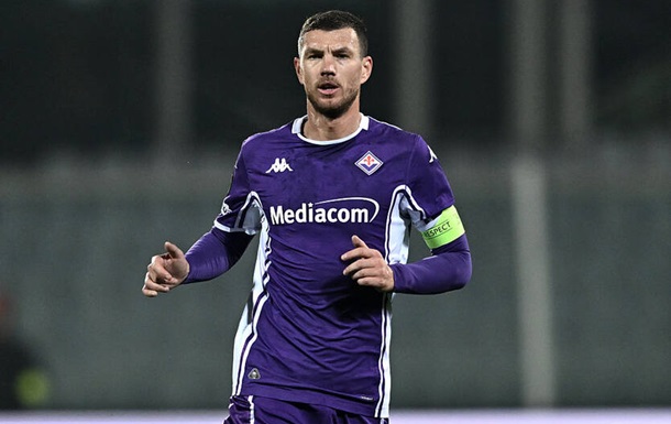 39-летний Эдин Джеко продолжит карьеру в новом клубе