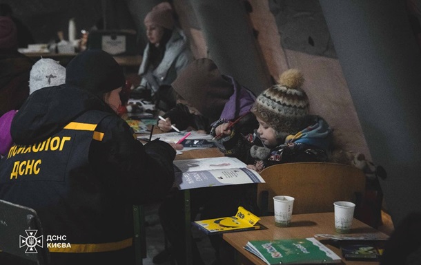 У Києві відновили водопостачання, на черзі - тепло