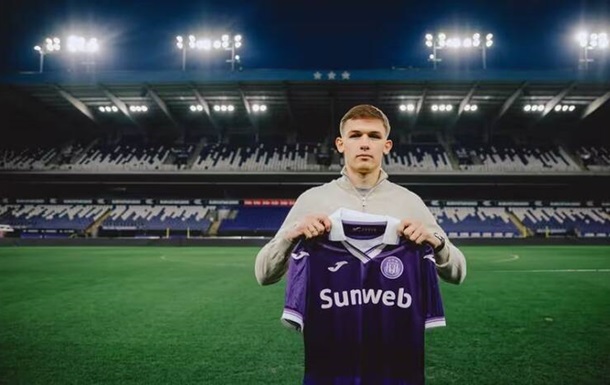 Андерлехт приобрел украинского форварда Даниила Сикана