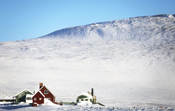 Дания может передать США участки в Гренландии под базы - СМИ
