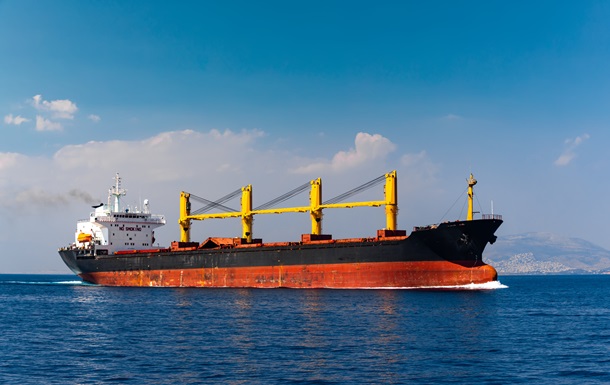 Новые греческие танкеры присоединились к  теневому флоту  РФ - СМИ