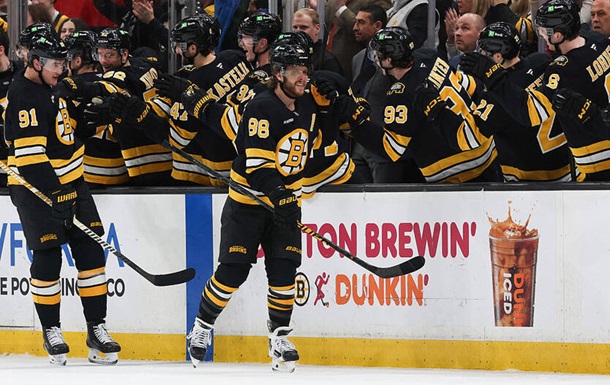 НХЛ: Миннесота и Бостон празднуют победы